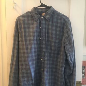 Comfy boutique button-down